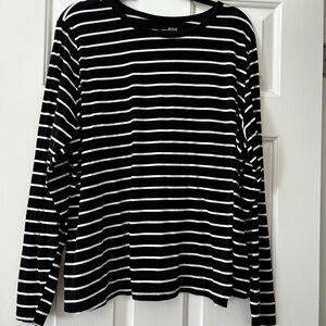 a.n.a Black and White Striped Long Sleeve Top - Size 2X